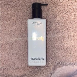 Victoria’s Secret Heavenly Lotion